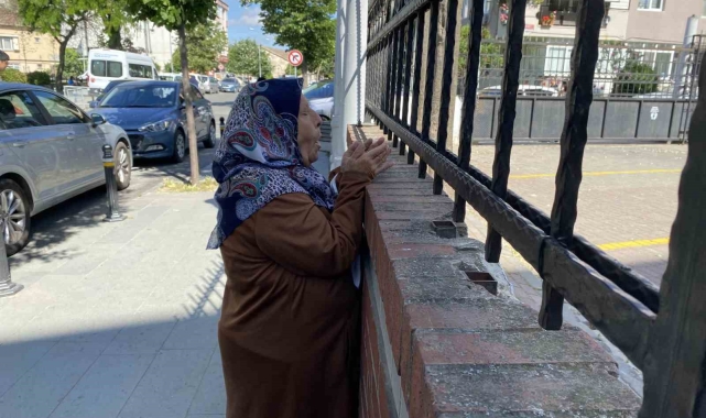 YKS heyecanı başladı, 3 haftalık bebek annesini bekledi