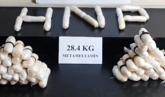 Yüksekova'da kristal halde 28 kilo metamfetamin ele geçirildi