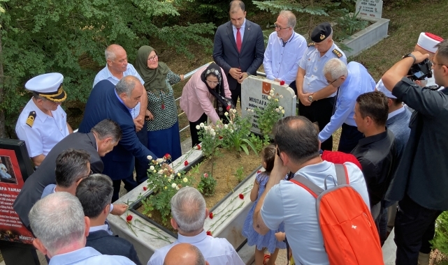 15 Temmuz şehidi Özel Harekat Camisi imamı Yaman, Bartın'daki mezarı başında anıldı