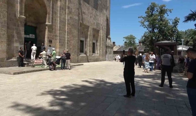 15 Temmuz Şehitleri için Ulucamii'de Kuran-ı Kerim okundu
