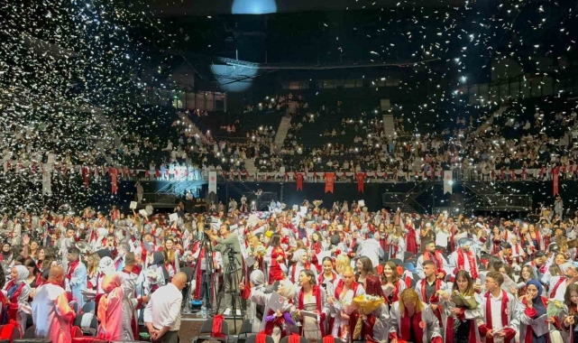 2023-2024 Akademik Yılı Mezuniyet Töreni coşkuyla kutlandı