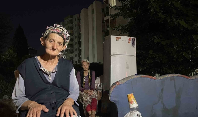 3 kardeş eski ev sahipleri tarafından 'size ev tuttum' yalanıyla sokağa atıldı