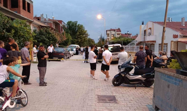 43 yaşındaki şahıs aracının içerisinde ölü bulundu