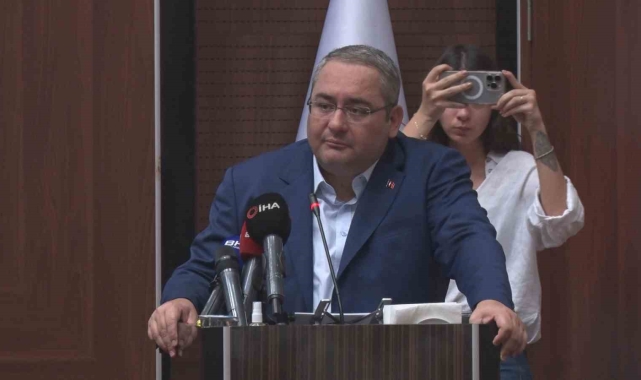 Acılı anne Keçiören Belediye Başkanı Özarslan'dan yardım istedi