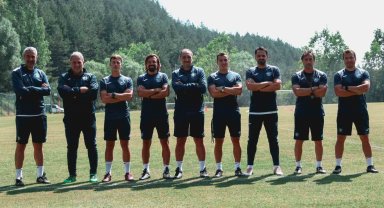 Adana Demirspor'da Teknik Direktör Michael Valkanis ilk antrenmanına çıktı