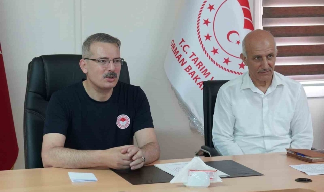 Adana Tarım ve Orman İl Müdürlüğü, zirai mücadele değerlendirme toplantısı gerçekleştirdi