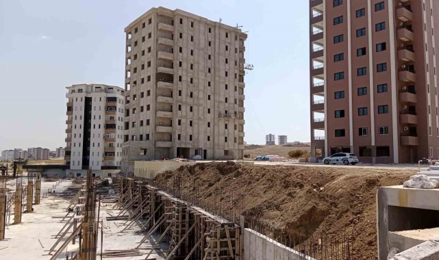 Adana'da inşaatın 6'ıncı katından düşen işçi öldü