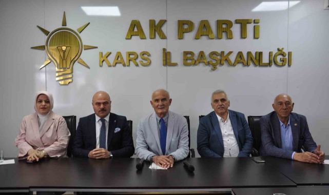 AK Parti Genel Başkan Yardımcısı Yılmaz , Kars'ta basınla buluştu