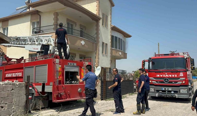 Aksaray'da ikamet yangını paniğe neden oldu