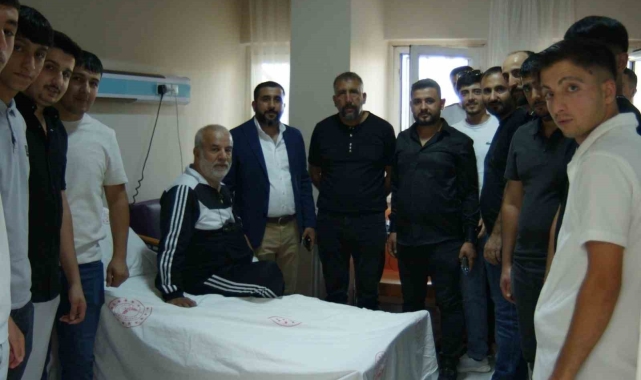 Aşiret üyelerinden hayırsever Acu'ya ziyaret