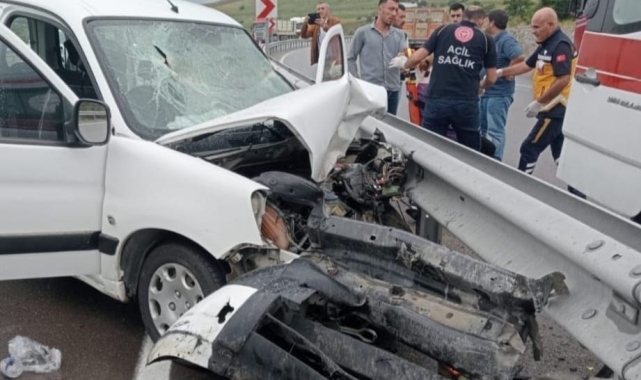 Aşkale'de zincirleme trafik kazası: 4 yaralı