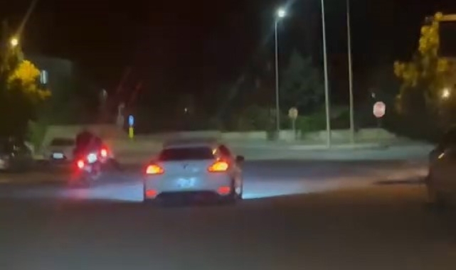 ATV sürücüsünün tehlikeli yolcuğu hayrete düşürdü