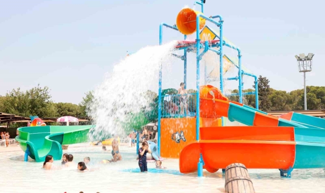 Aydın Tekstil Park'taki Aquapark çocukların gözdesi oldu