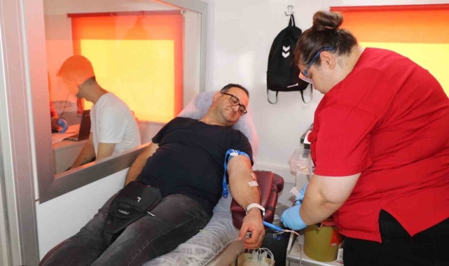 Aydın'da jandarma personeli kan bağışında bulundu