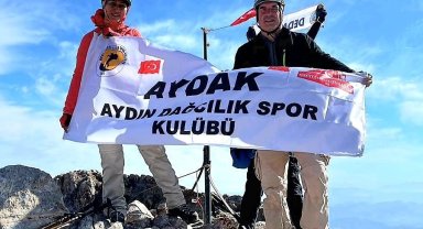 Aydınlı dağcı çift, 3 bin metreye tırmandı