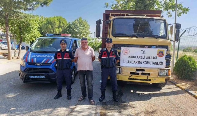 Babaeski'de çalınan kamyonu jandarma buldu