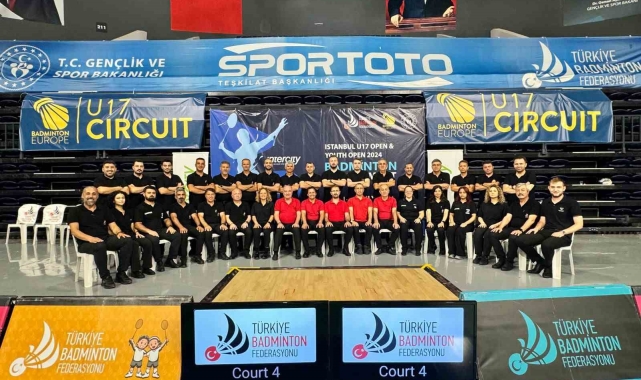 Badminton ulusal hakemi Konak'a milli görev