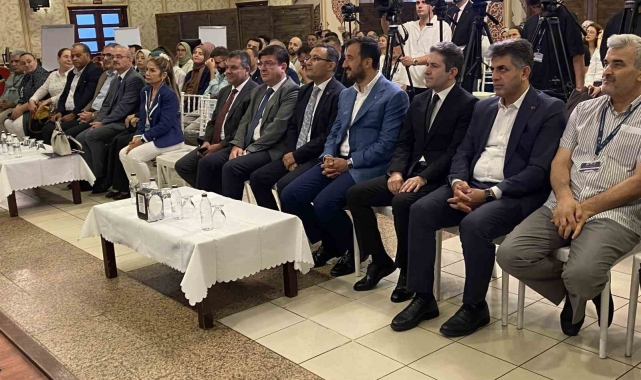 Bağcılar'da "Bağımlılıkla Mücadelede Farkındalık Artırma Faaliyetleri Çalıştayı" düzenlendi