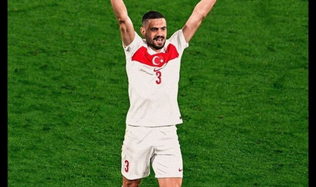 Bakan Bak'tan milli futbolcu Merih Demiral için destek paylaşımı
