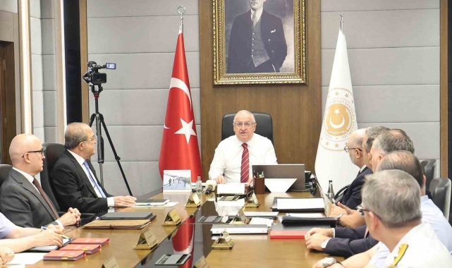 Bakan Güler: "Irak toprak bütünlüğüne saygımız tamdır"