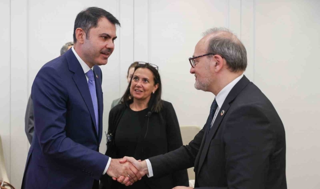 Bakan Kurum, Fransız Kalkınma Ajansı Başkanı Rioux ile görüştü