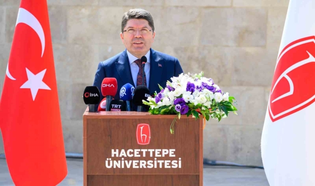 Bakan Tunç: " Haklının sesini duyurabilmek için Türkiye olarak hep adaletin yanındayız"