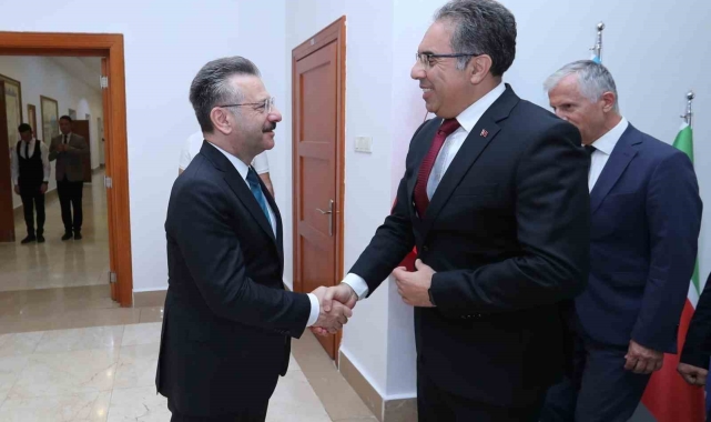 Bakan Yardımcısı Gümen, Vali Aksoy'u ziyaret etti