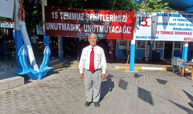 Balıkçı Kenan'da 15 Temmuz sebebiyle ücretsiz balık ekmek ikramı devam ediyor
