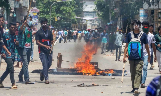 Bangladeş'teki protestolarda can kaybı 105'e yükseldi
