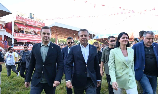 Başkan Akın, Tarihi Kırkpınar Güreşleri'ni takip etti