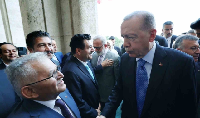 Başkan Büyükkılıç, Cumhurbaşkanı Erdoğan ile görüştü Kayserililere selamlarını iletti