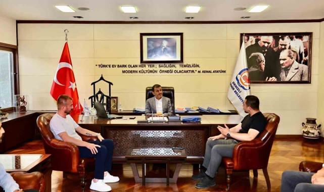 Başkan Çavuşoğlu'ndan PERAŞ işçilerine müjde