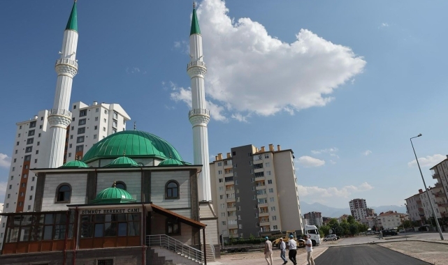 Başkan Çolakbayrakdar: "Her alanda daha konforlu yaşam için çalışıyoruz"