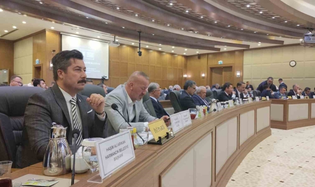 Başkan Ercan Özel çiftçinin sorunlarını Büyükşehir Belediye Meclisi'ne taşıdı