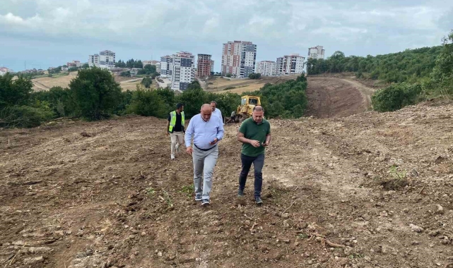 Başkan Sandıkçı: "Ulaşım ağımızı yeni yollarla güçlendiriyoruz"