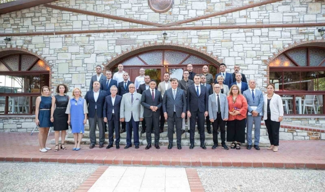 Başkan Tugay Aliağa'da koordinasyon toplantısı yaptı