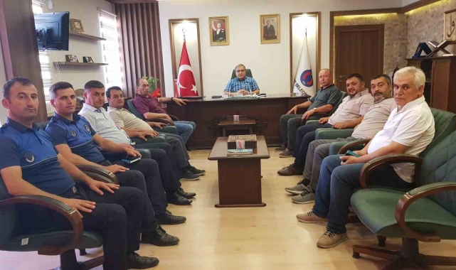 Başkan Ünlü, muhtarlarla bir araya geldi