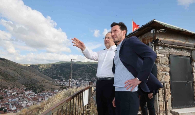 Başkan Yazıcıoğlu: "Tarihi koruyarak kentsel dönüşümün startını verdik"