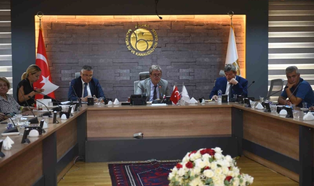 BASKİ; muhtarlarla, mahallelerin su problemini görüşüyor