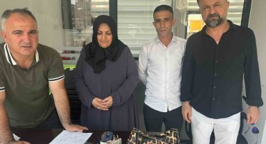 Batman'da otobüste unutulan altın sahibine teslim edildi