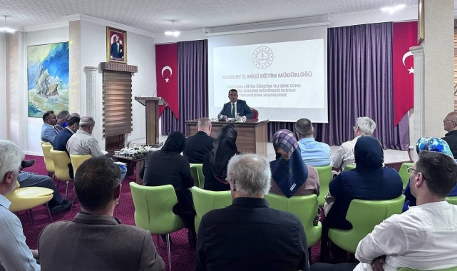 Bayburt'ta 'Sene Sonu Müdürler Kurulu Toplantısı' yapıldı