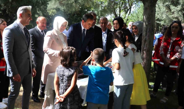 "Bilim Kuşağı Atölyeleri" ile 250 bini aşkın çocuğa ulaşıldı