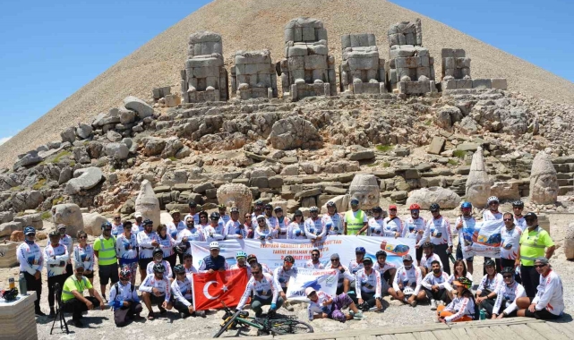 Bitlis Nemrut'tan Adıyaman Nemrut'a bisiklet turu sona erdi