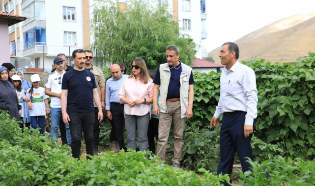 Bitlis'te 'Okuldaki çiftlik' projesi