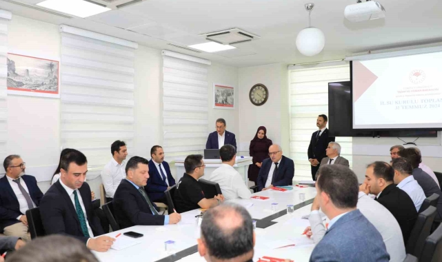 Bitlis'te su kurulu toplantısı yapıldı