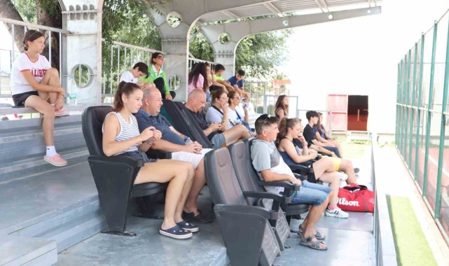 Bolu'da Ulusal Tenis Turnuvası başladı