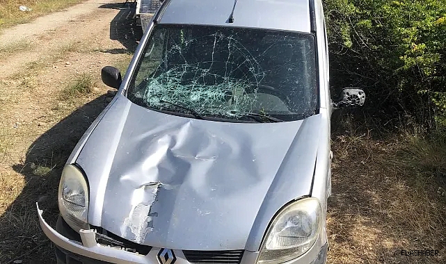 BOYABAT’TA KORKUTAN KAZA:OTOMOBİL AĞACA ÇARPTI!