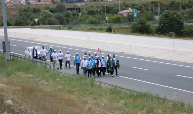 Büro Memur-Sen'in Bolu'dan Ankara'ya yürüyüşü sürüyor