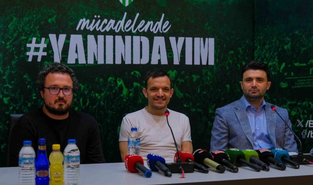 Bursaspor'un yeni teknik direktörü Pablo Martin Batalla imzayı attı