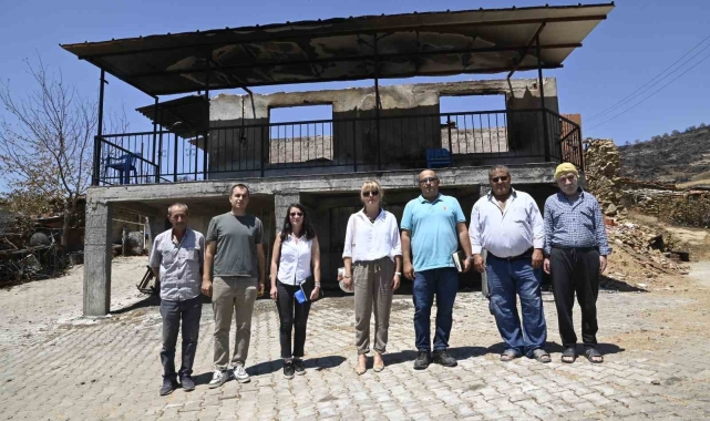 Büyükşehir yangın mağdurunu yalnız bırakmadı